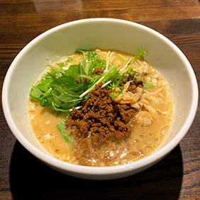 お子様用ハーフ担担麺 ￥550